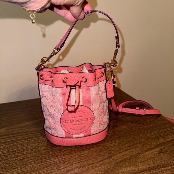 *Sold* Coach Mini Dempsey Bucket Bag - Picture 1 of 3